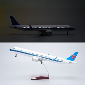 1/100 Scale Plane Model A321 neo China Southern 44CM Resin Toy plane with Stand＆wheel For Display Collection or Adult Gift