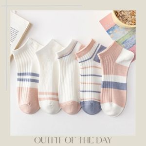 LEAShop ห้ามพลาด ถุงเท้าเเฟชั่นผู้หญิง ยืดหยุ่นได้ดี ราคาถูก ที่สําคัญสีสันสดใสสวยสะดุดตา รีบกดสั่งในตระกร้าด่วนๆก่อนสินค้าหมดน้า