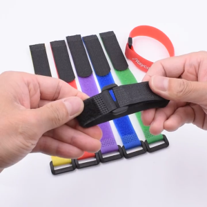 5Pcs Nylon Reverse Buckle Velcro Tape Self-adhesive Reusable Velcro Cable Tie Sticky Thread Finishing Tape