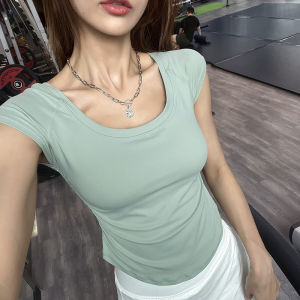 เสื้อยืดโยคะพิลาทิสแขนสั้นผ้าไนลอนสำหรับผู้หญิงในช่วงฤดูร้อน ทรงเข้ารูป ระบายอากาศได้ดี แห้งเร็ว ดูดซับเหงื่อ ความยาวปกติ