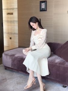 ZYHT EraVogue เดรสผู้หญิง เดรสสีครีม เดรสหางปลา เดรสคอเหลี่ยม เดรสทำงาน เดรสไฮโซ เดรสวินเทจ เดรสออกงาน เดรสปาร์ตี้ ชุดราตรี 75008