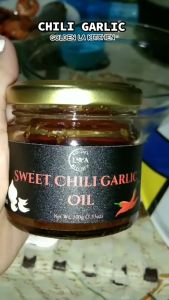 Golden L.A Kitchen BUY 2pcs of Sweet Chili Garlic Oil 100g Healthy Choice Flavorful mura Sweet Spicy