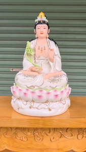 Tượng Đại Thế Chí Bồ Tát Bằng Sứ Đức Hóa cao 31cm