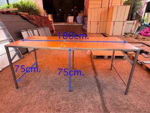 Z180 โต๊ะพับ topเมนทัลชีท พับขอบ ผลิตเองในไทย ถูกและดี มีอยู่จริง Made in Thailand