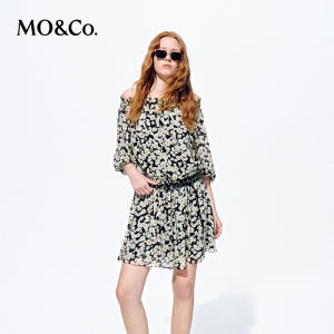 MO&Co. | New Summer Daisy Print Stretchy Off-Shoulder Flared Sleeve Elastic Waist Dress