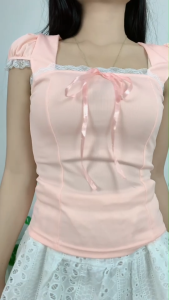 ชุดเซ็ต หวานๆ เสื้อแขนสั้นลูกไม้+กระโปรงผ่าลายโปร่ง