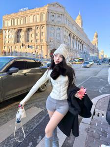 Nabi Grey Low Waist Cuffed Knitted Short Pants Womens Stylish Tight Fit Casual Elastic Sports Leisure Trousers