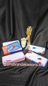 Kotak Pensil 2 Tingkat Plus Whiteboard Free Spidol / Tempat Pensil Kaleng Besar / Tempat Pensil Karakter HelloKitty Spiderman Avengers / Cute Pencil Case / PDC6500