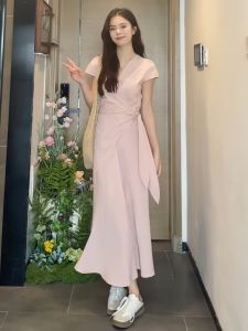 Elegant French V-neck Short Sleeve Midi Dress Womens Summer 2025 Slimming Waist Design Casual Pure Color Fish Tail Skirt