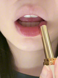 Gray Pink Matte Lipstick White Tube Long-lasting Color Lip Makeup Tool Beauty Tool by Yune Love Diningware from China