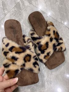 Retro Cross Pattern Womens Slippers Soft Bottom Outdoor Wearable Leopard Print Fluffy Slip-On Casual Comfortable Cotton Slippers