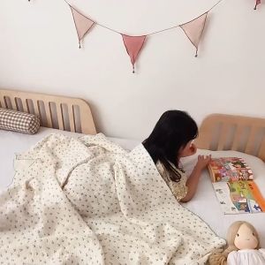 ผ้าห่มเตียง 110*150 ชุด 2 สี การ์ตูนพิมพ์เด็ก - ผ้าห่มทารกผ้าโปร่งสองชั้นสไตล์เกาหลี-การ์ตูนพิมพ์เด็ก