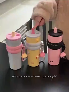 🔥QA🔥710ML ความจุขนาดใหญ่ถ้วยฉนวนกันความคิดสร้างสรรค์สแตนเลส / พลาสติกถ้วยฟางลักษณะสูงถ้วยรถยกแบบพกพา