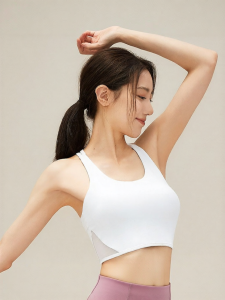 Shake-proof Breathable Sport Bra with Pads