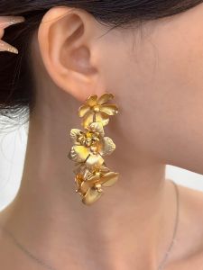 Elegant Long Gold Floral Copper Colored Womens Ear Studs Exaggerated Silver Needle Drop Earrings Korean Style Fashion Jewelry