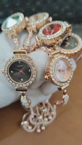 Malaysia Spot New Womens Quartz Watch Diamond Small Dial Slim Bracelet Free Adjustment Fashion Accessories Menonton