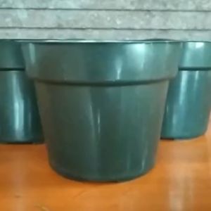 POT JT-PLAST 12 HITAM POLOS/POT BUNGA/POT PLASTIK/POT MURAH