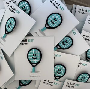 Phụ Kiện Vợt Thiết Kế Mặt Cười Hoạt Hình