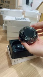 Máy Khuếch Tán Nước Hoa Năng Lượng Mặt Trời Cho Xe Hơi Tặng Kèm 2 Chai Nước hoa 10ml . PHỤ KIỆN Ô TÔ 868