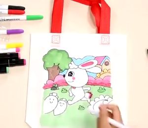 Free crayons DIY Coloring Art Bags For Kids Graffiti Bag Drawing Educational Toys Lootbag Filler Paninda Wholesale Notebook School Supplies