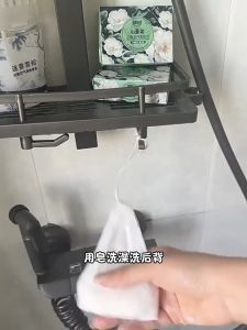 Petal Nourishing Fragrance Soap 110g +- 山茶花香氛皂洗澡洗脸洗手肥皂清香型洁面沐浴持久留香