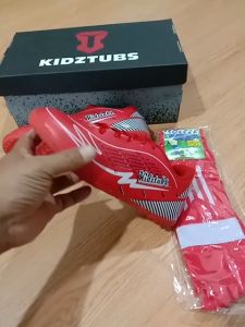 KIDZTUBS Sepatu Futsal Anak Laki-Laki Size 28 29 30 31 32 33 34 35 36 37  KDZ1116111924
