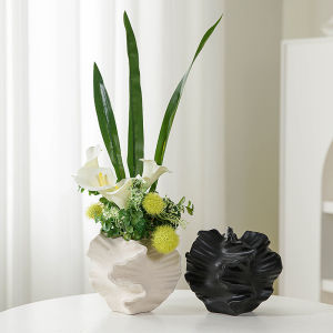 Ceramic Vase Modern Home Decor Hollow Round Matte Pampas Flower Vases