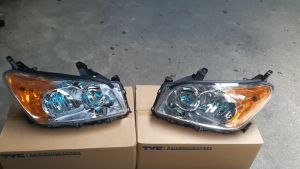 Đèn pha Toyota RAV4 (08-12)