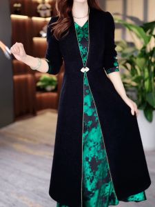 Elegant Long Sleeve Dress Thick Warmth Vintage Style A-Line Skirt Design Fake Two-Piece Set V-Neck Winter Collection