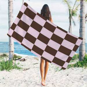 Cocoa Pink Check Beach Towels Ultra Lightweight Quick Drying Super Absorbent Summer Essential Fast-Drying Towel for Beach