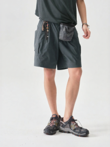 Eco-Friendly Loose Hiking Water-Resistant Short Multi-Pocket