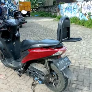 Sandaran Jok Motor Belakang All Yamaha Nmax Lexi Mio Xeon Fino Soul Xride Freego Fazzio dll
