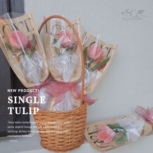 Single Tulip Bouquet buket bunga tulip bulu mercy