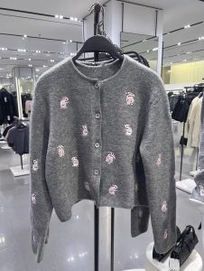 Áo Len Cardigan Dệt Kim Thêu Ngắn Cho Nữ Mùa Xuân Thu 2023 Áo Khoác Ngoài Phong Cách Hàn Quốc Cổ Tròn Dài Tay Thường