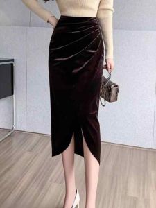 Gold Velvet Skirt Women 2024 Fall New Arrival High Waist Slit One-Step Hip Skirt Mid Length Long Length Autumn Skirt