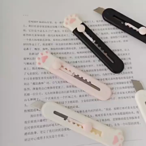 Pisau Pemotong Cat Paw Cutter Cute Student Stationery School Utility Knife Paper Cutting Art Portable Small