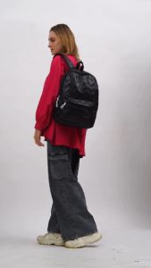 Tas Ransel untuk Semua Usia: Model Gelombang dari MARTIN VERSA