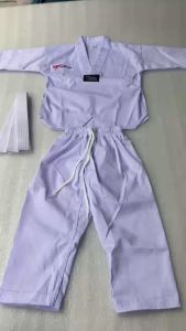 Võ Phục Taekwondo vải KAKI êm mềm thấm mồ hôi tốt tặng kèm đai trắng và logo may sẵn ở áo có bán sỉ HLV