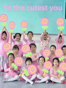 Candy-shaped Dance Prop