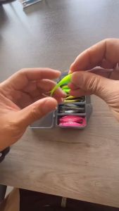 Set Soft Lure Umpan Pancing Dan Mata Kail Hook Mancing Ikan isi 60Pcs 6.5cm