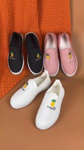 IFTMARK รองเท้าผ้า รองเท้าผู้หญิง รองเท้ากีฬา สลิป-ออน แฟชั่น ยืดหยุ่นได้ดี เป็นทรงดี ใส่ง่าย สบายเท้า