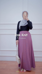 Rok Knit Eksklusif Mayung Flowly Elegant By Naura Surakarta