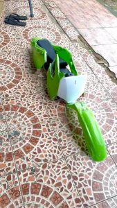 ชุดสีวิบาก วิบากไทยแลนด์ แฟริ่งวิบาก ชุดสีวิบากแปลง ใส่ KLX KSR KSR110 KX65 วิบาก CRF110 ชุดสี  กาบ เฟรม เปลือกวิบาก พร้อมเบาะ ถังน้ำมัน สีเขียวขาว