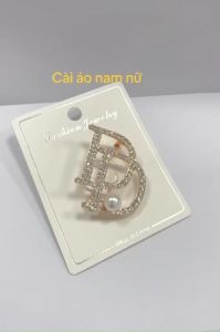 Cài áo nam nữ có nhiều kiểu
