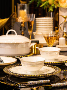 Luxurious Jingdezhen Porcelain Bowl Set Dishware Elegant Moving Gift including Bowls Plates And Utensils New 2025 Design Dining Set