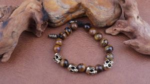 Vintage Black Agate Skull Bracelet for Men Gothic Skull Head Charm Tiger eye Bracelet Punk Rock Motorcycle Stone Beads Jewelry