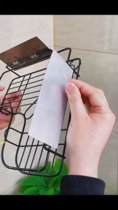 เครื่องหมายกระชับชั้นวางสำหรับห้องน้ำ เป็นชั้นวางที่ไม่ต้องเจาะผนัง รวมถึงชั้นวางเข้ามุม สำหรับน้ำหนัก 3 ชั่วโมง