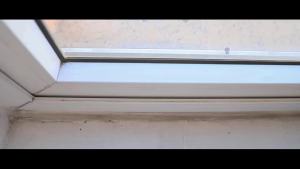 3/5m Self Adhesive Window Seal Strip Soundproof Windproof Insulation PU Foam Door Gap Weather Stripping Wedge-Shape Strip