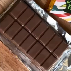 Premium Dubai Chocolate Halal 迪拜巧克力成品千丝酥夹心开心果脆巧克力热门巧克力黑巧梦工厂