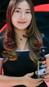 Pembersih Kaca Mobil – Hilangkan Kerak dan Jamur Kaca Instan